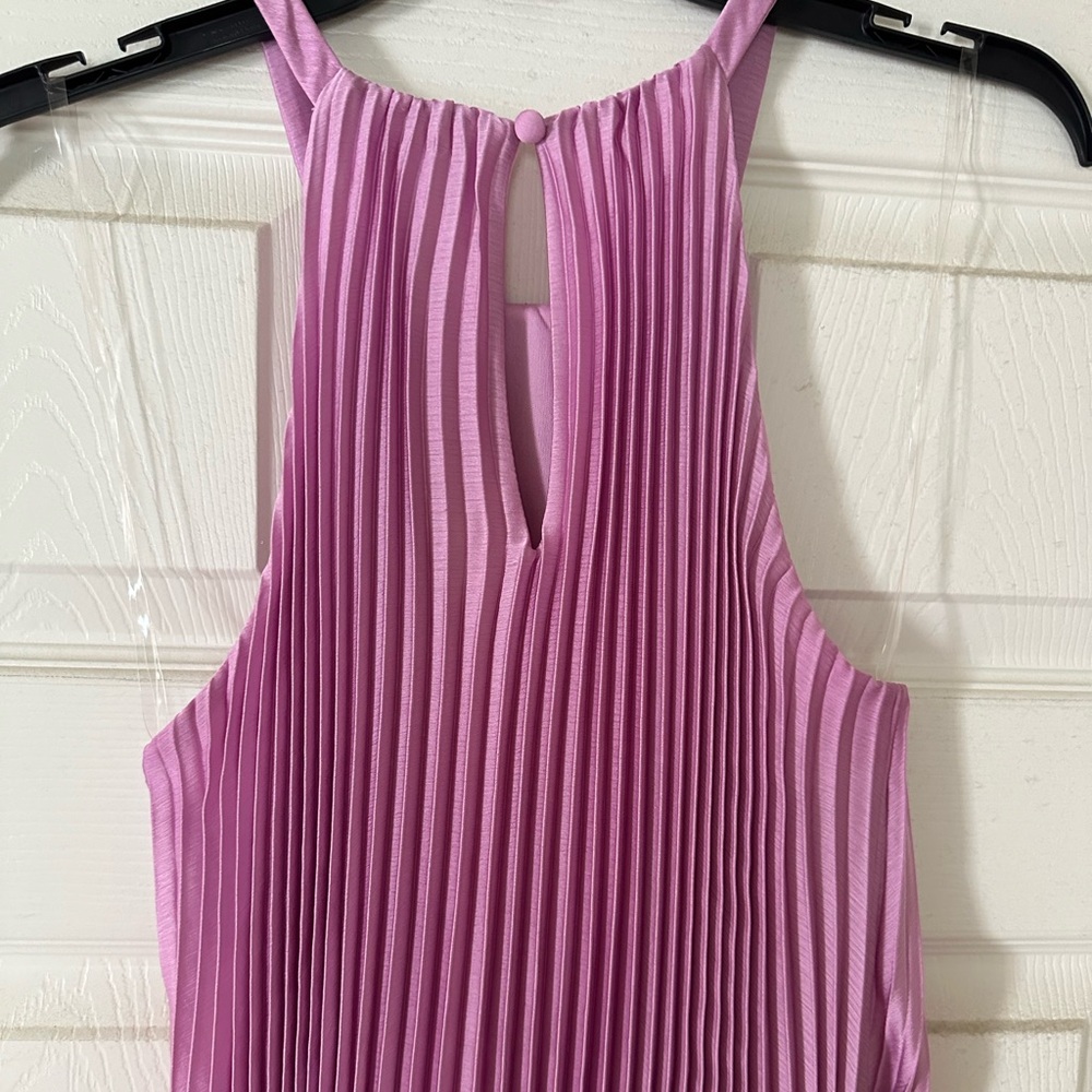 Nine West lavender sleeveless pleated dress.